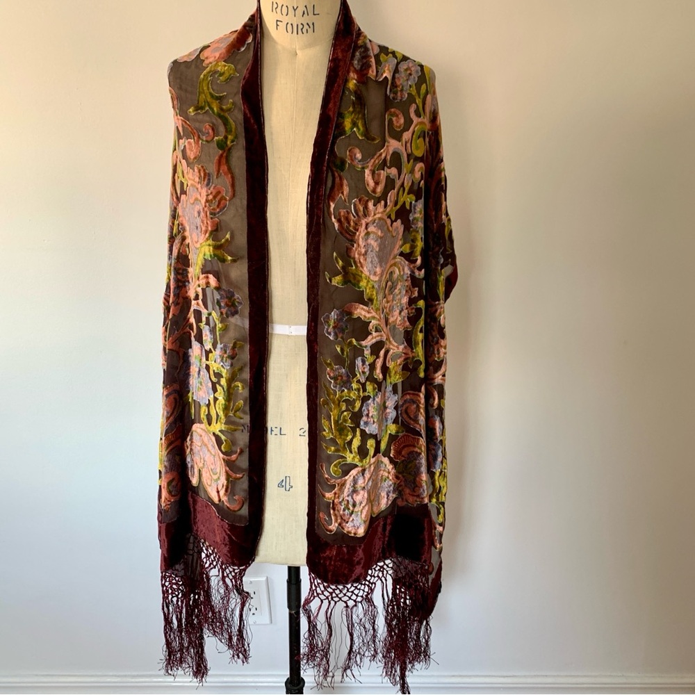 Burnout Velvet Fringed Shawl